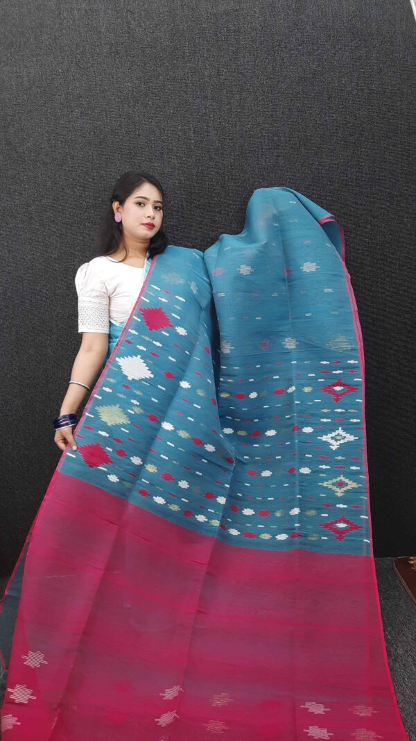 Student Bugut Half Silk Saree 8