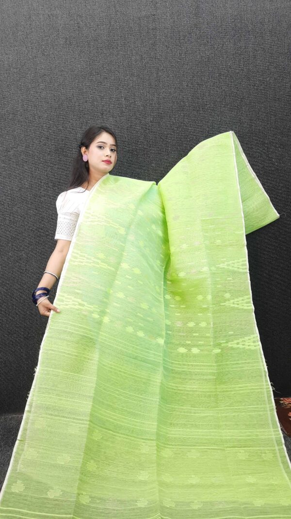 Student Bugut Half Silk Saree 3