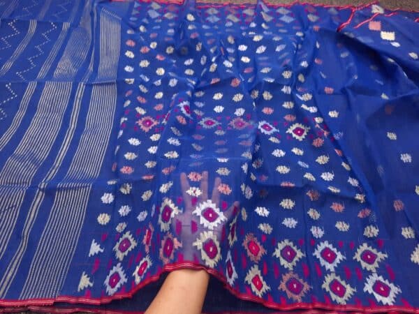 Royal Blue Half Silk Jamdani Saree - Image 3