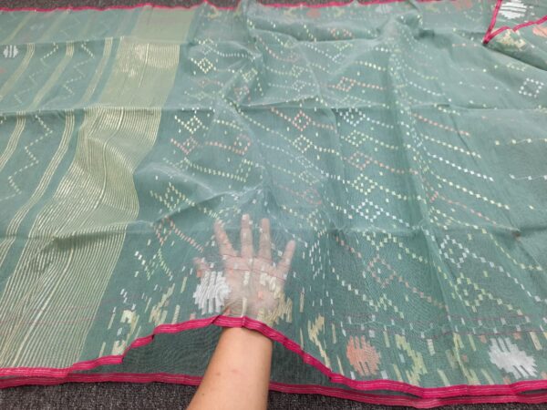 Pastel Green Soft Cotton Jamdani Saree - Image 2