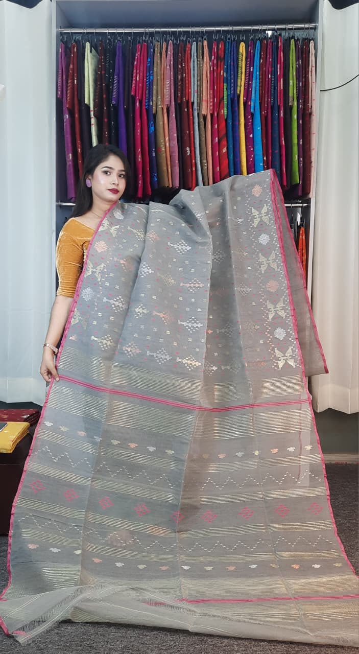 authentic dhakai jamdani saree with elegant motive from bangladesh