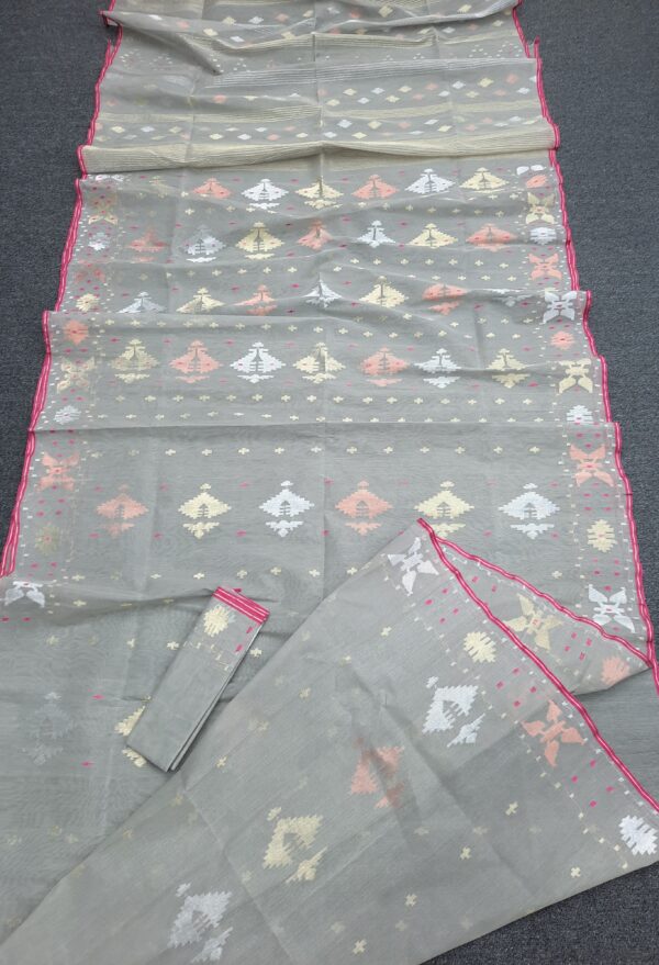 Soft Grey Half Silk Jamdani Saree - Image 3