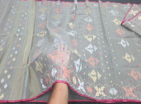Soft Grey Half Silk Jamdani Saree - Image 2