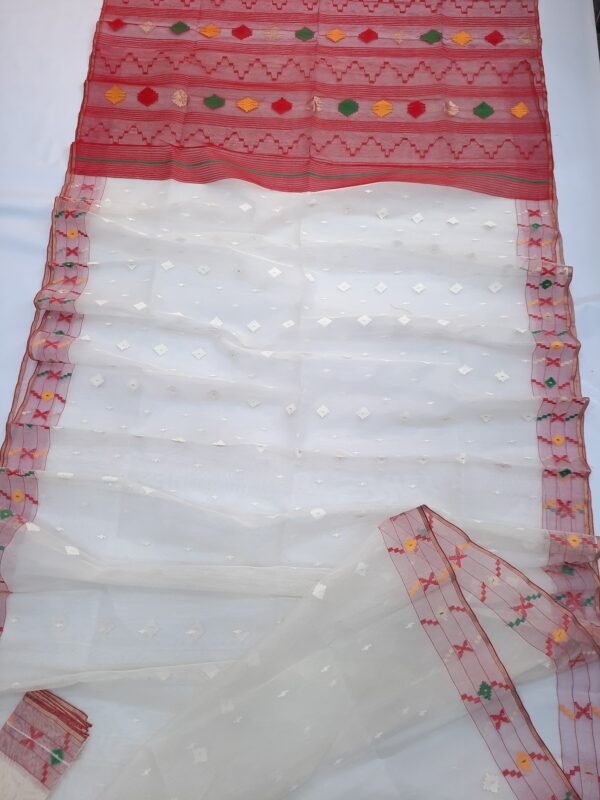 White Half Silk Jamdani Saree - Image 4