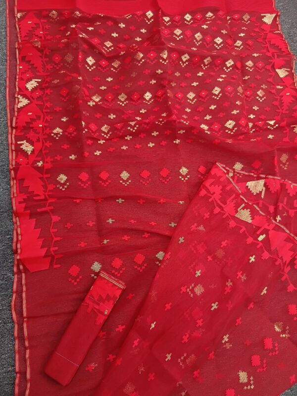 Classic Red Half Silk Jamdani Saree – with Matching Blouse Piece