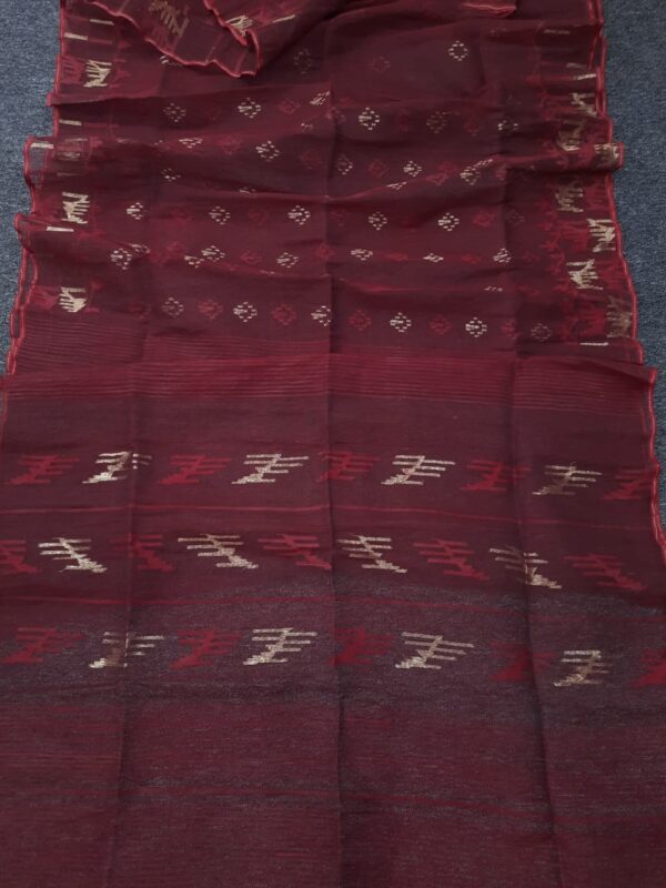 The Heritage of Bengali Handloom Jamdani Saree 60/80 Count - Image 4