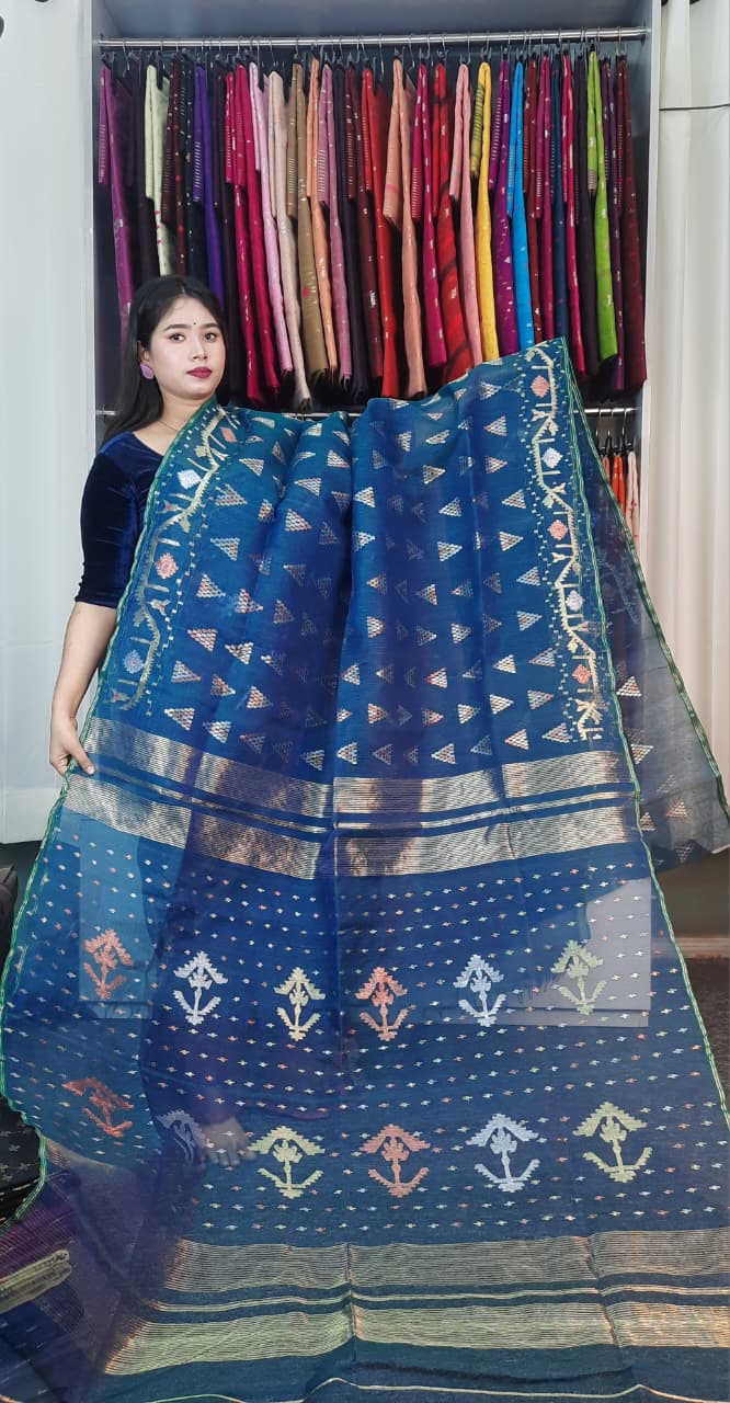 authentic dhakai jamdani saree with elegant motive from bangladesh
