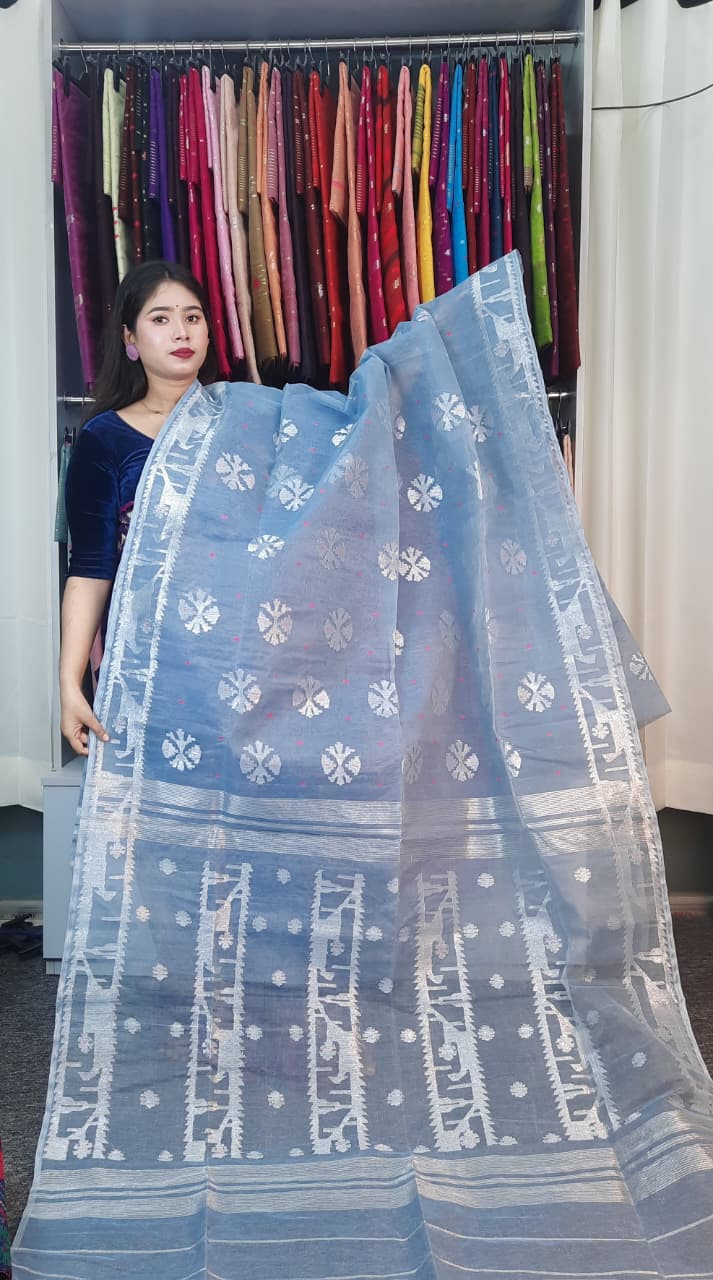 authentic dhakai jamdani saree with elegant motive from bangladesh