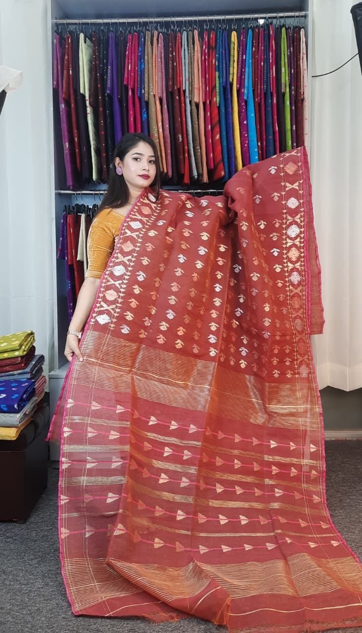 authentic dhakai jamdani saree with elegant motive from bangladesh